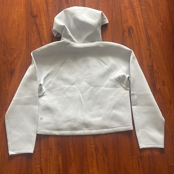 Lululemon nylon hooded sweatshirt.s size 4 - Picture 2 of 4